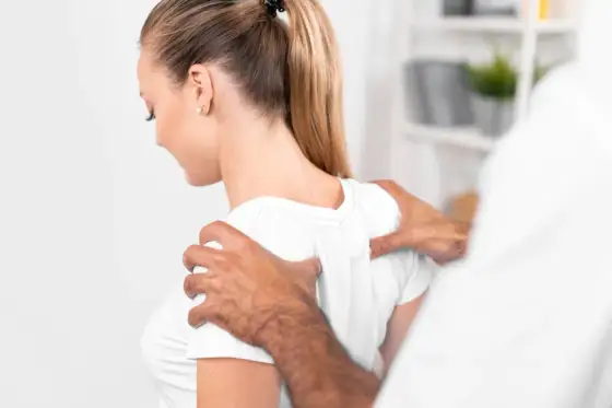 Dyskopatia piersiowa - objawy, diagnoza i leczenie bez zgadywania